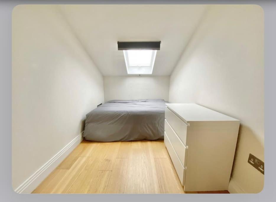 Luxury 4-Bed Apartment With Balcony & Garden, Near Emirates Stadium, 15 Mins To Central Лондон Экстерьер фото
